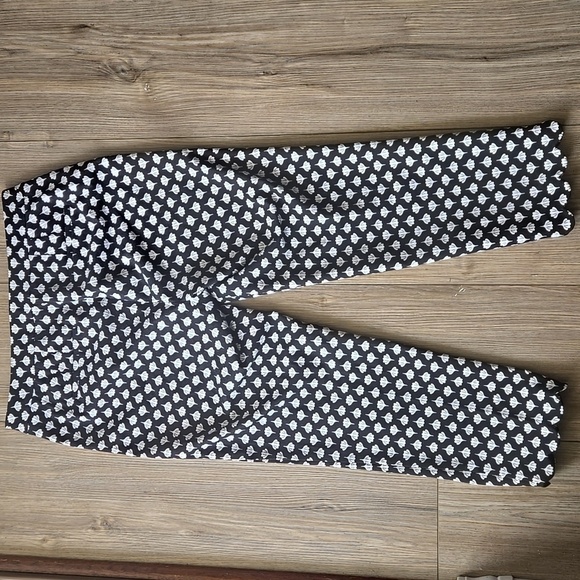 Talbots Chatham Crop Pants With Shell Print - Picture 5 of 10